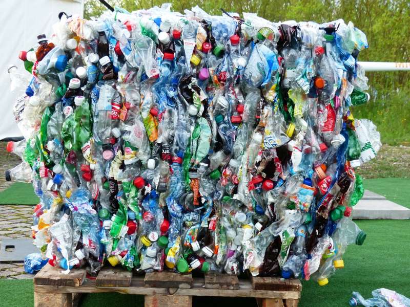 Odpadové poradenství a recyklace plastů